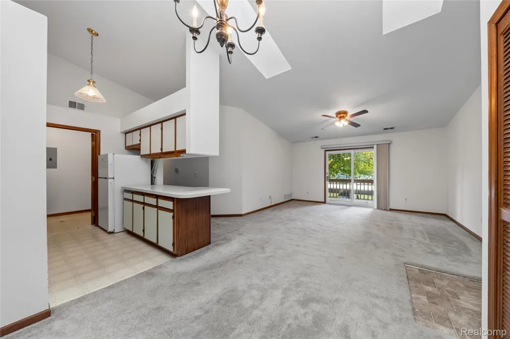 1684 Shoemaker Drive Westland City, MI 48185