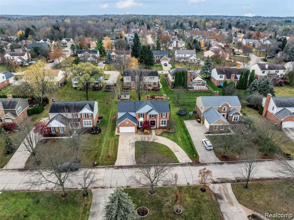 45077 Roundview Drive Novi City, MI 48375