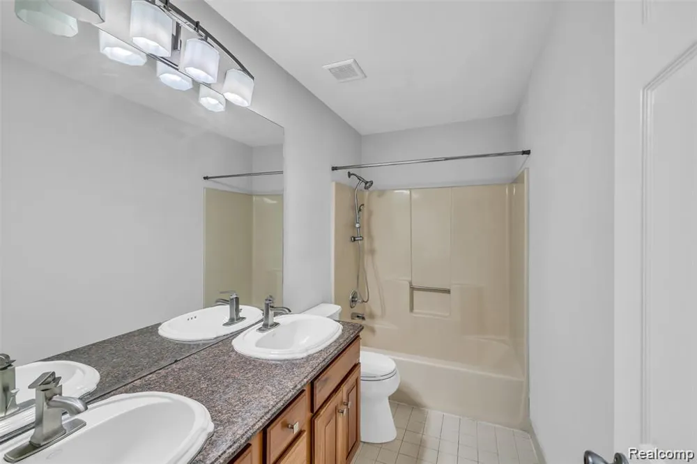 45077 Roundview Drive Novi City, MI 48375