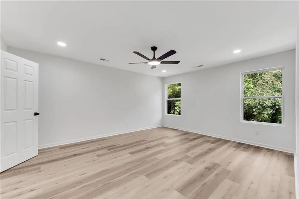 3414 Ashford Loop Ellenwood, GA 30294