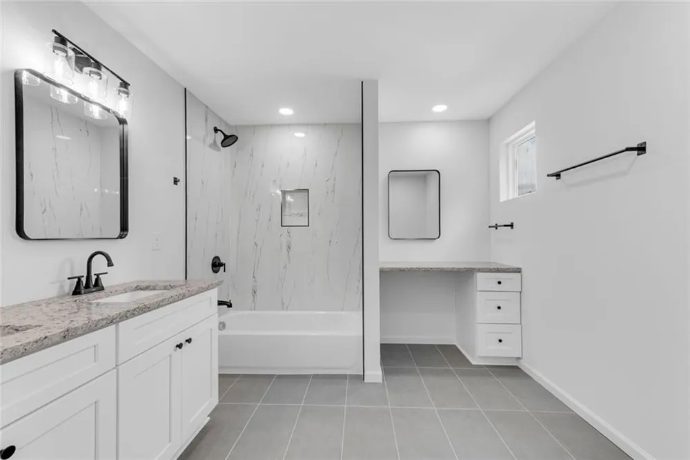 3414 Ashford Loop Ellenwood, GA 30294