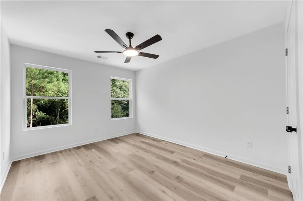 3414 Ashford Loop Ellenwood, GA 30294