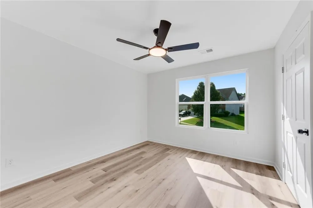 3414 Ashford Loop Ellenwood, GA 30294