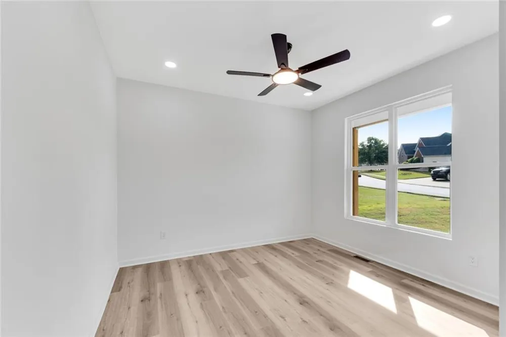 3414 Ashford Loop Ellenwood, GA 30294