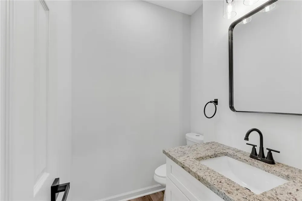 3414 Ashford Loop Ellenwood, GA 30294