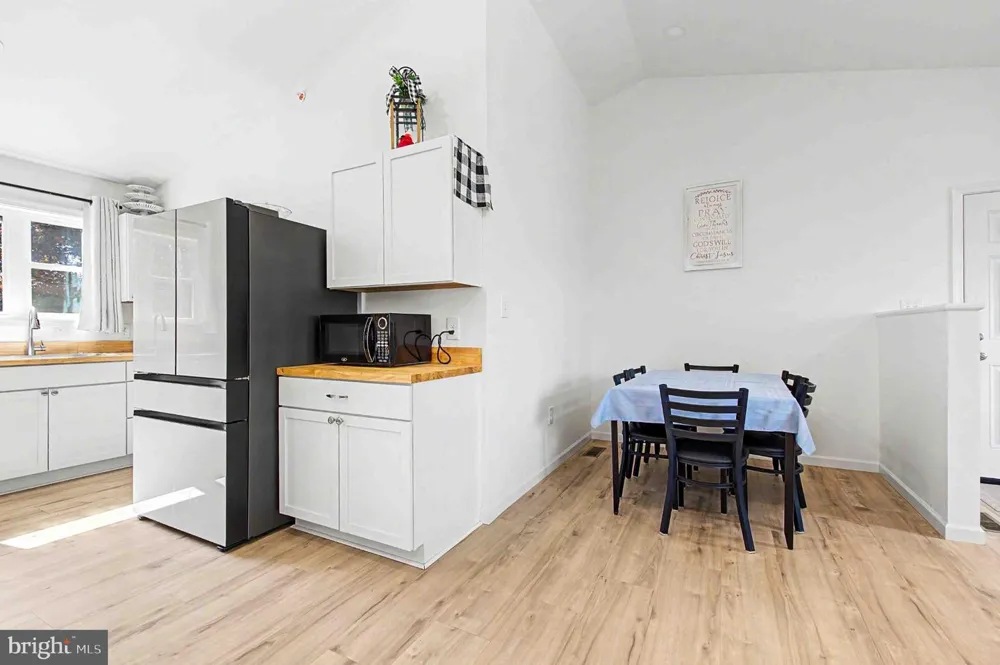 1407 BROADFORD ROAD Oakland, MD 21550
