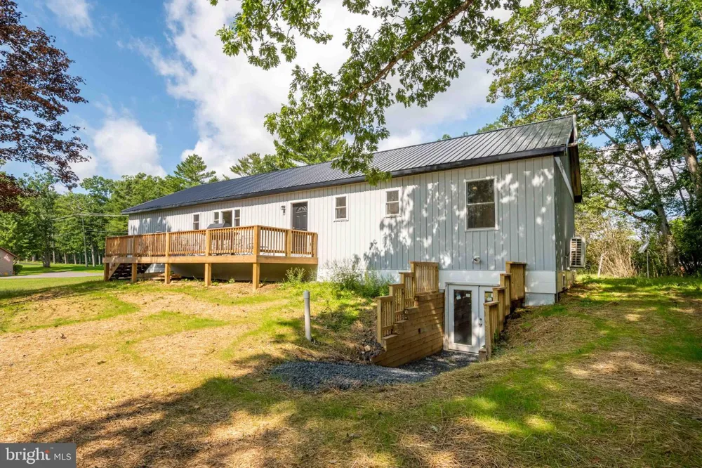 1407 BROADFORD ROAD Oakland, MD 21550