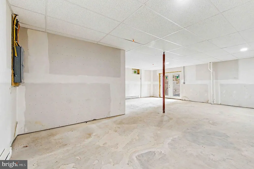 1407 BROADFORD ROAD Oakland, MD 21550