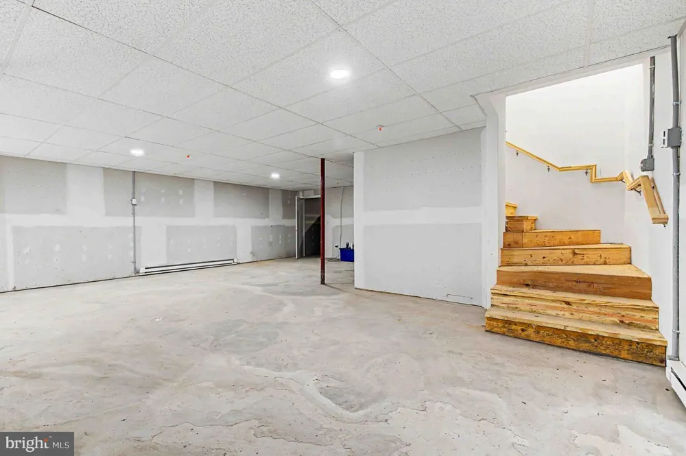 1407 BROADFORD ROAD Oakland, MD 21550