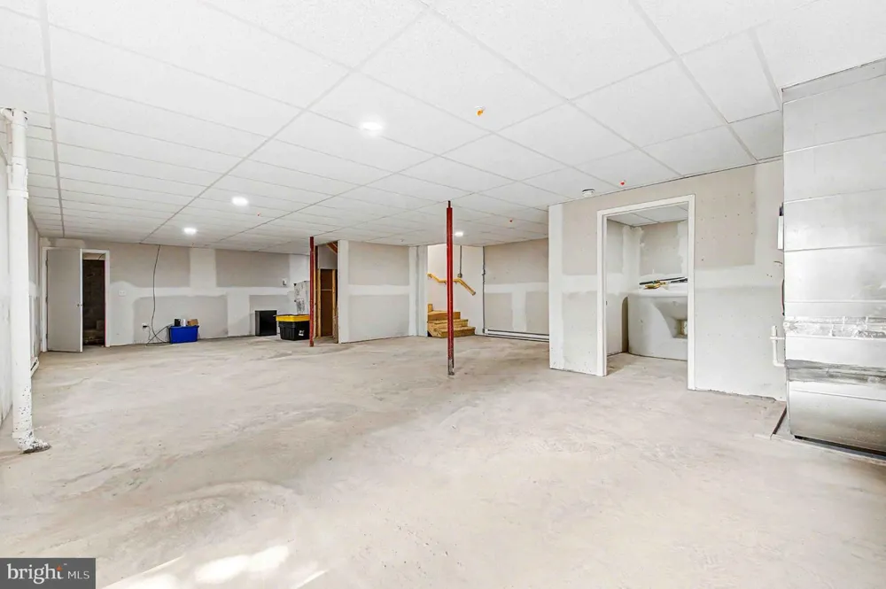 1407 BROADFORD ROAD Oakland, MD 21550
