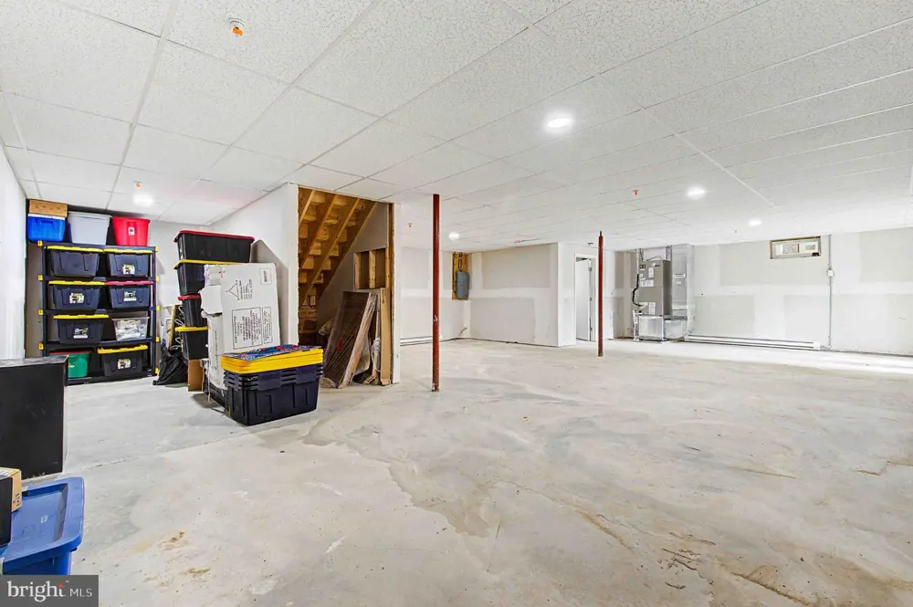 1407 BROADFORD ROAD Oakland, MD 21550