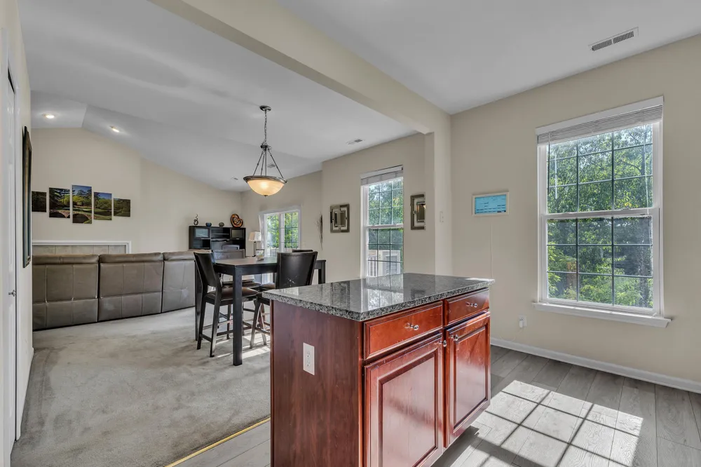 2263 Pinecroft Drive Canton, MI 48188