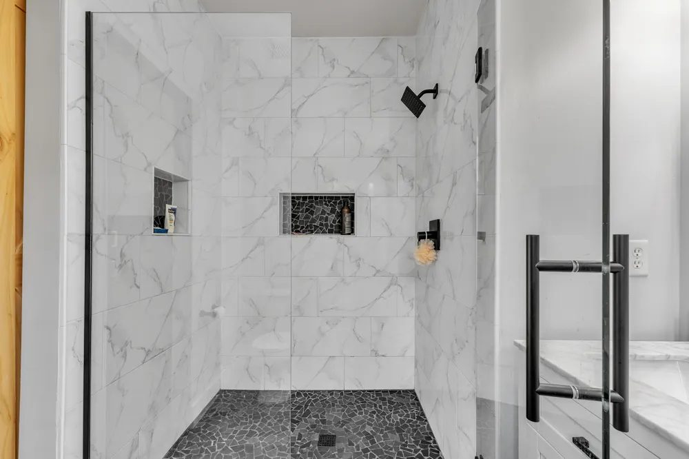 2263 Pinecroft Drive Canton, MI 48188