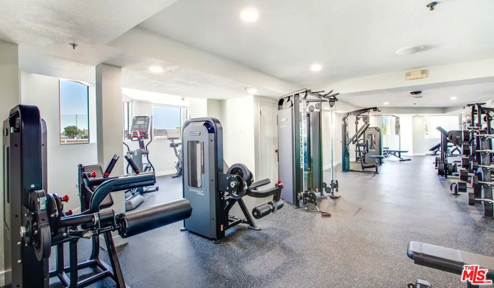 7660 Beverly Boulevard #239 Los Angeles, CA 90036