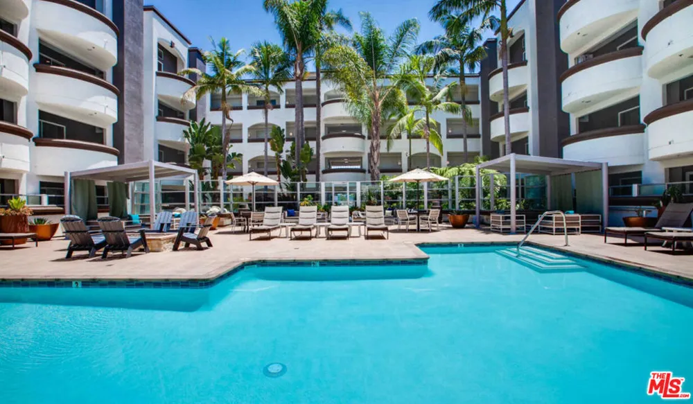 7660 Beverly Boulevard #239 Los Angeles, CA 90036