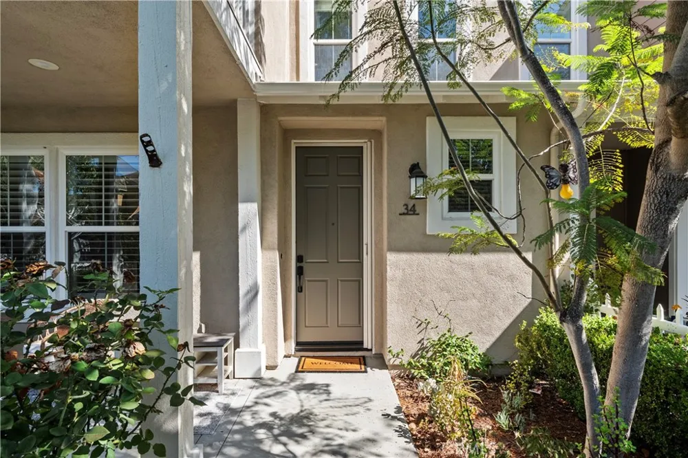 34 Passaflora Ln Ladera Ranch, CA 92694