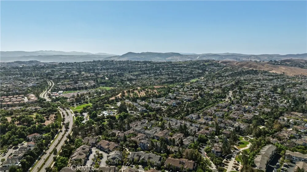 34 Passaflora Ln Ladera Ranch, CA 92694