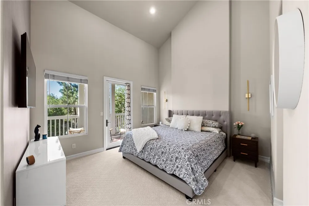 34 Passaflora Ln Ladera Ranch, CA 92694