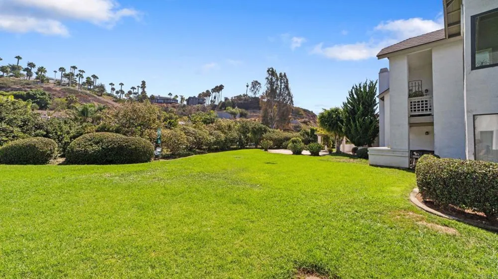 532 Via De La Valle #F Solana Beach, CA 92075