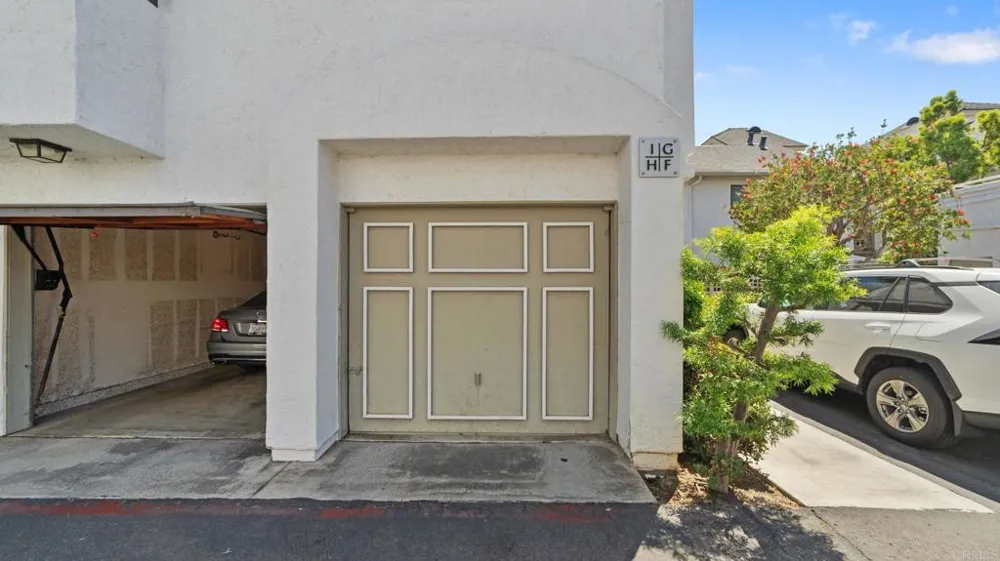 532 Via De La Valle #F Solana Beach, CA 92075
