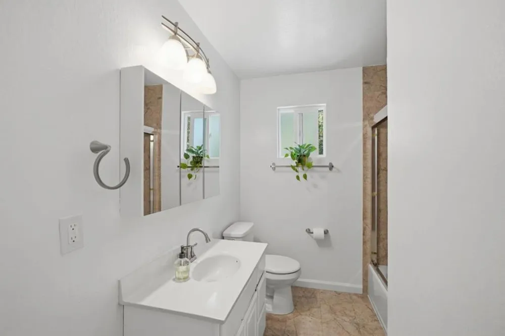 617 Pebble Drive El Sobrante, CA 94803