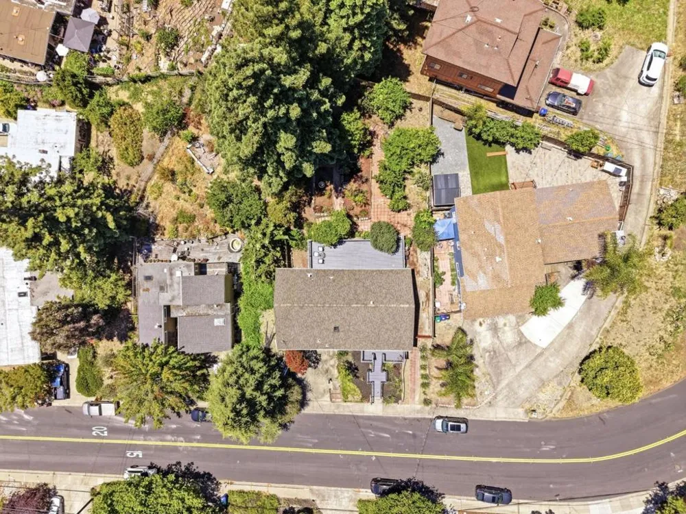 617 Pebble Drive El Sobrante, CA 94803