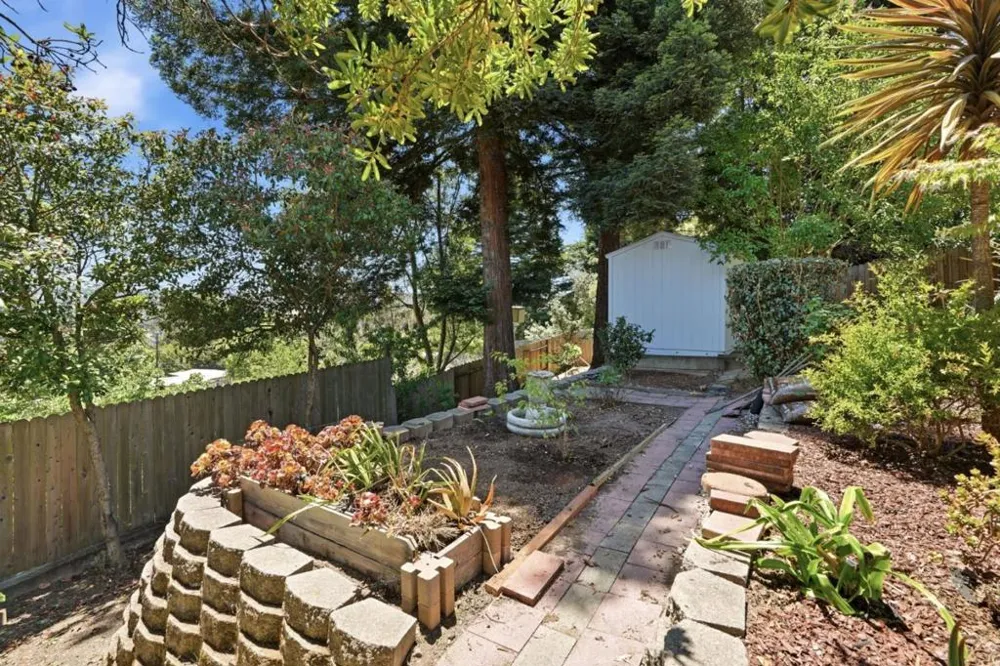 617 Pebble Drive El Sobrante, CA 94803