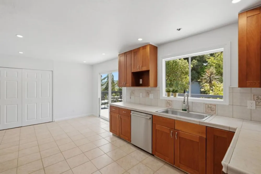 617 Pebble Drive El Sobrante, CA 94803