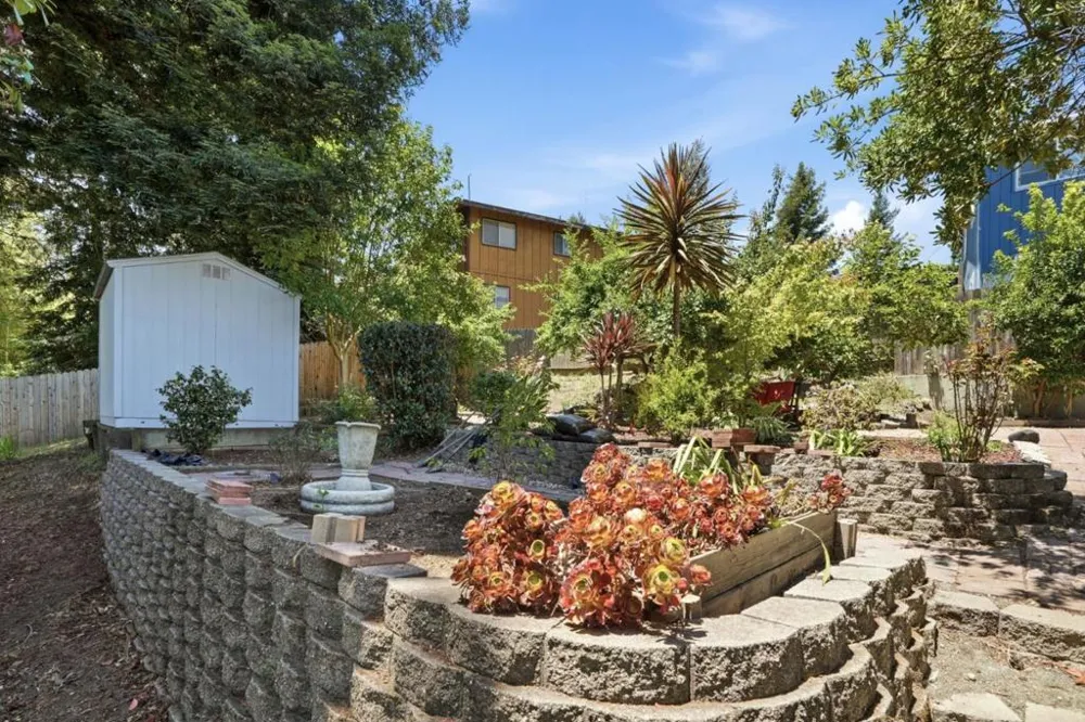 617 Pebble Drive El Sobrante, CA 94803