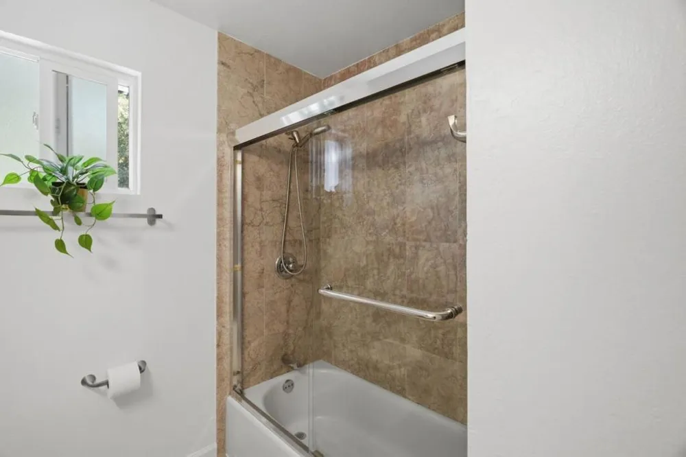 617 Pebble Drive El Sobrante, CA 94803