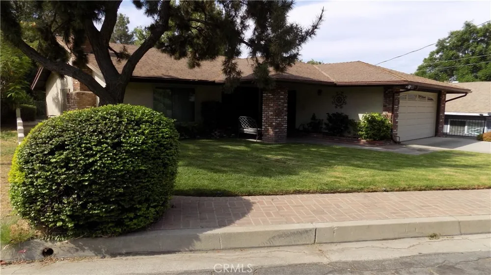 1733 Bonita Vista San Bernardino, CA 92404
