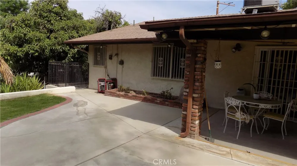 1733 Bonita Vista San Bernardino, CA 92404