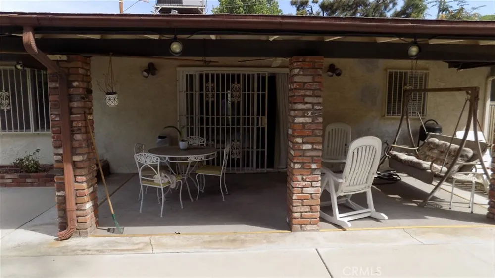 1733 Bonita Vista San Bernardino, CA 92404
