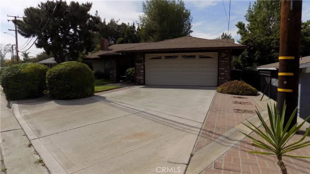 1733 Bonita Vista San Bernardino, CA 92404