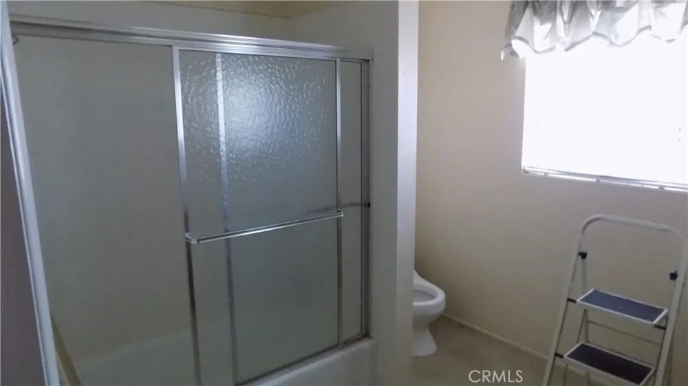 1733 Bonita Vista San Bernardino, CA 92404