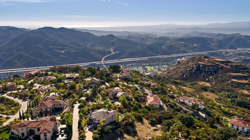 9774 Little Canyon Ln Escondido, CA 92026