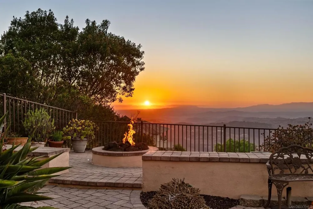 9774 Little Canyon Ln Escondido, CA 92026