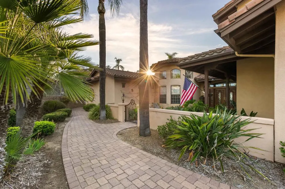 9774 Little Canyon Ln Escondido, CA 92026