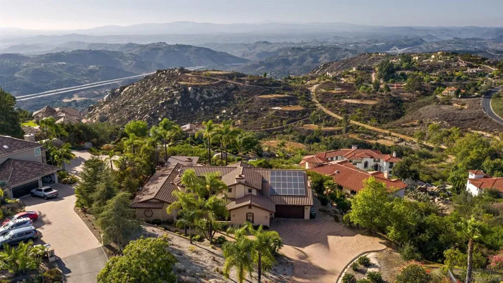 9774 Little Canyon Ln Escondido, CA 92026
