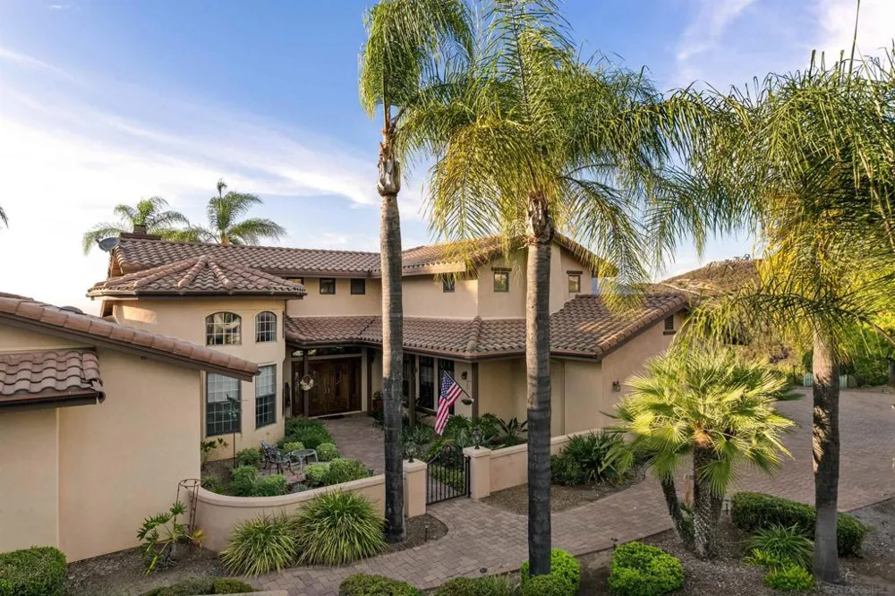 9774 Little Canyon Ln Escondido, CA 92026