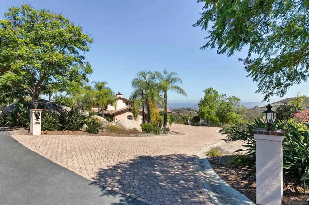 9774 Little Canyon Ln Escondido, CA 92026