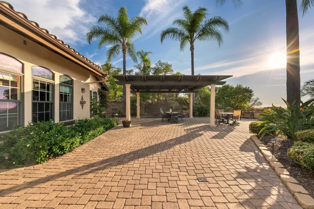 9774 Little Canyon Ln Escondido, CA 92026