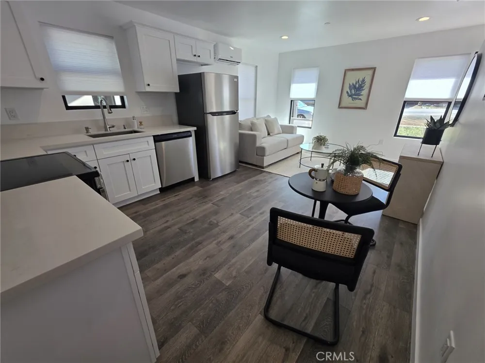 457 Piney Way Morro Bay, CA 93442