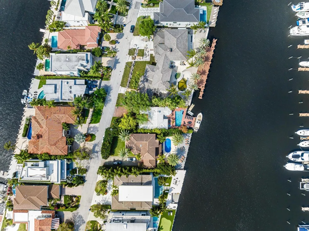 124 S GORDON ROAD Fort Lauderdale, FL 33301
