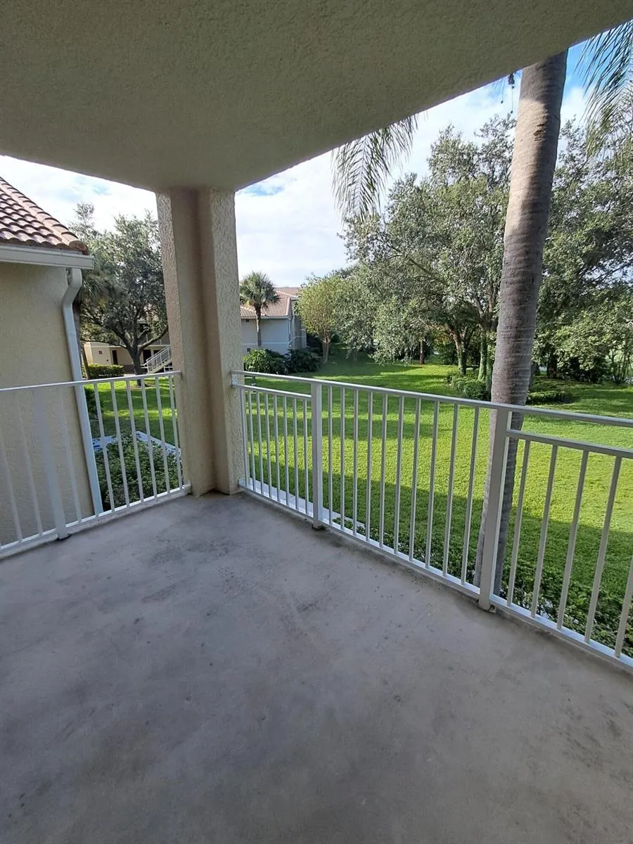 161 SW Palm Drive #204 Port St. Lucie, FL 34986