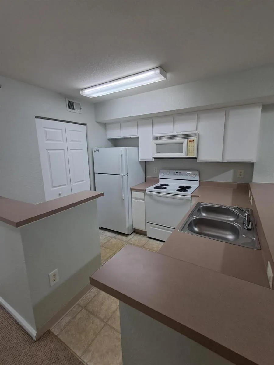 161 SW Palm Drive #204 Port St. Lucie, FL 34986