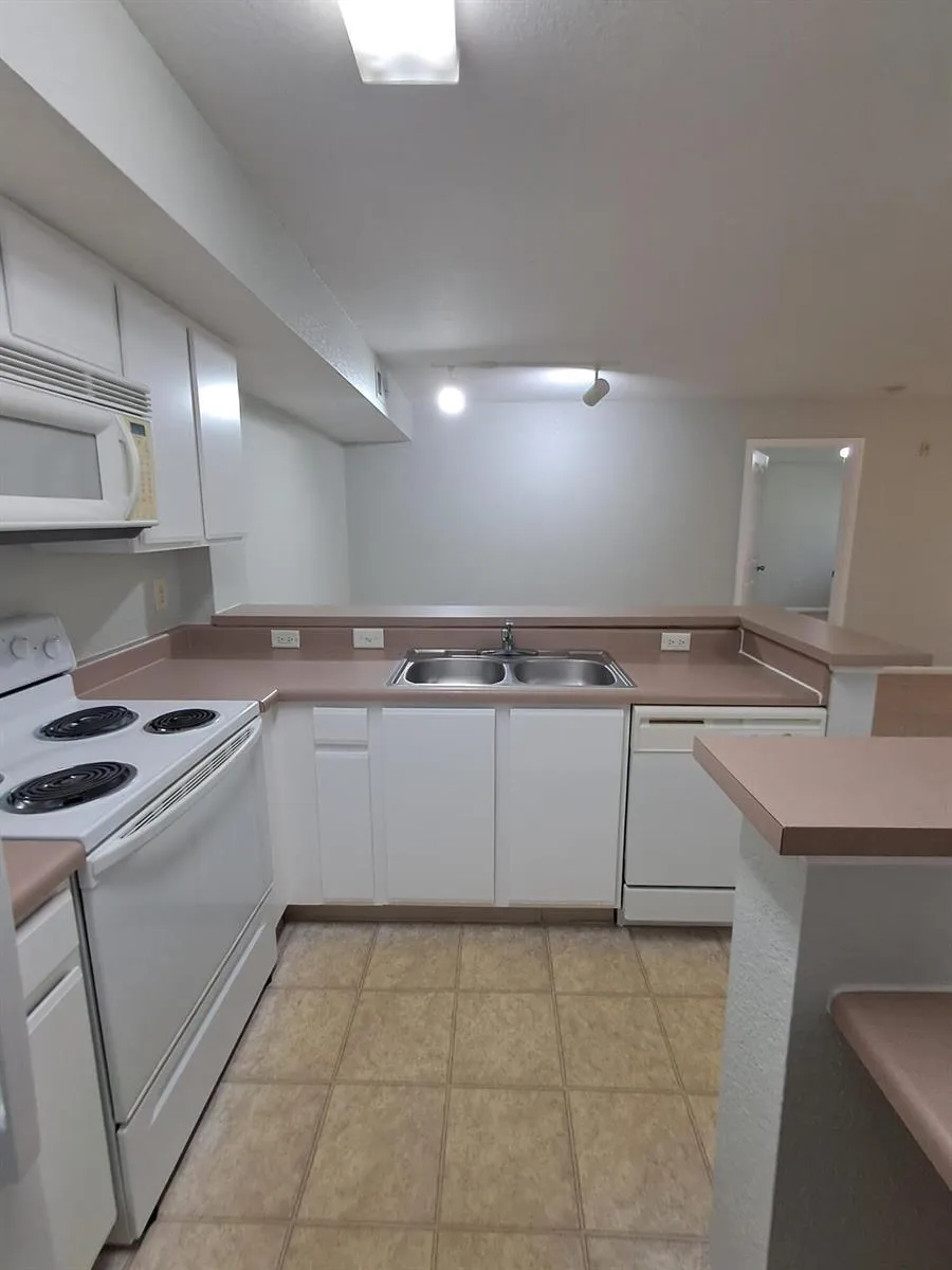 161 SW Palm Drive #204 Port St. Lucie, FL 34986