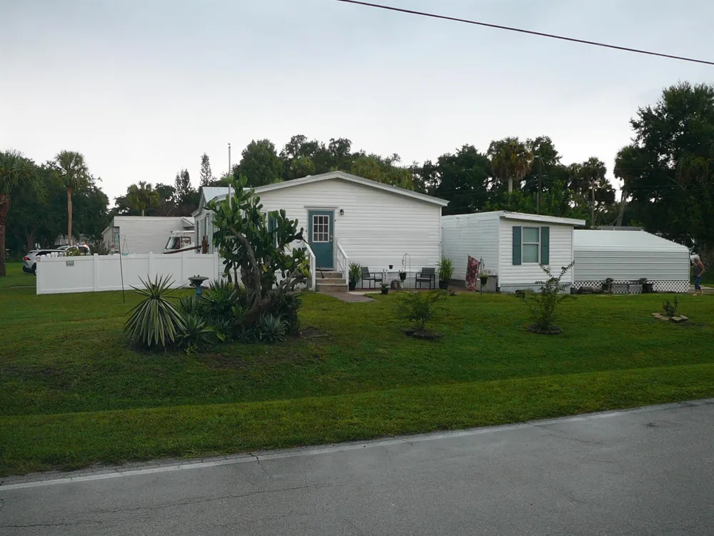 199 IMPERIAL WAY Fort Pierce, FL 34951