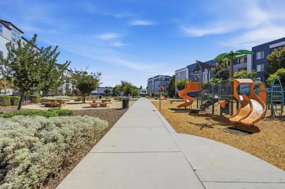 1922 Nevets Lane San Jose, CA 95133