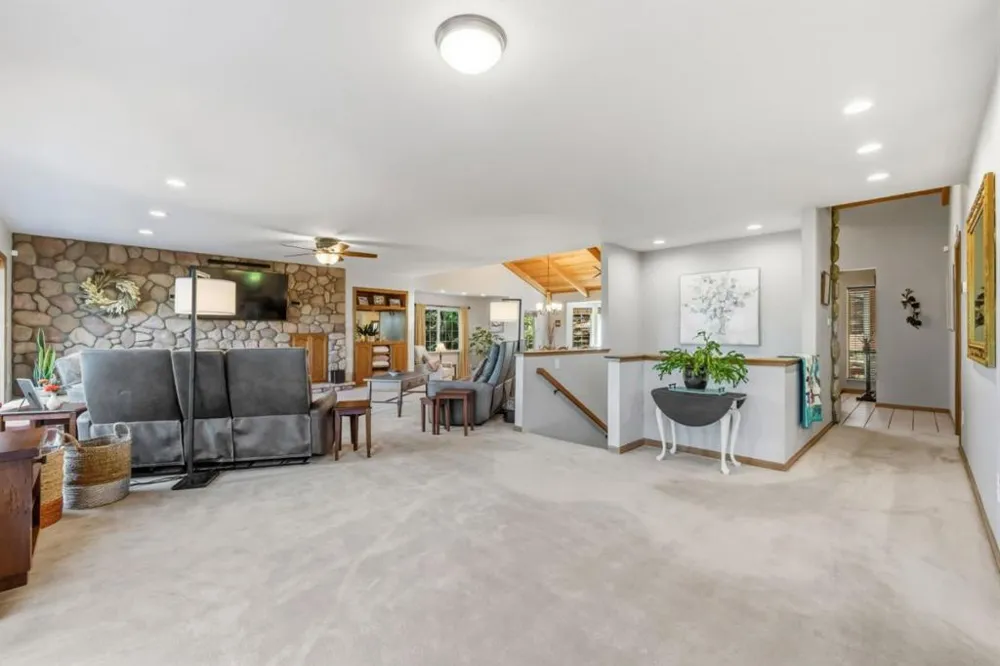 12309 Shooting Star Court Groveland, CA 95321